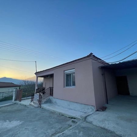 Μονοκατοικια 3 Δωματιων Villa Katerini Exterior photo