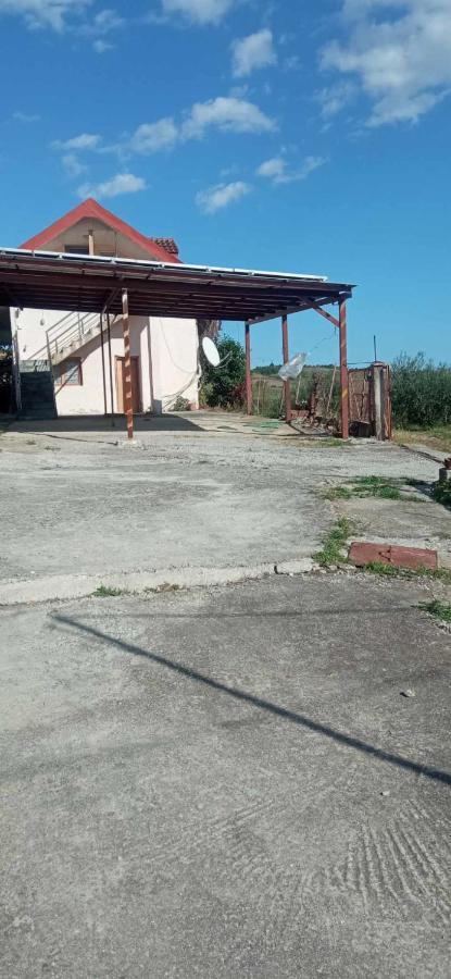 Μονοκατοικια 3 Δωματιων Villa Katerini Exterior photo